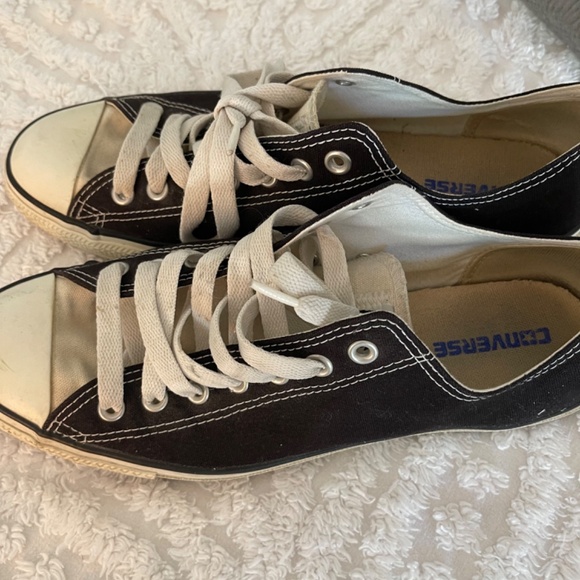 CONVERSE   ALL STAR MENS 11 SHOES BLACK WITH TRIM - Picture 3 of 4